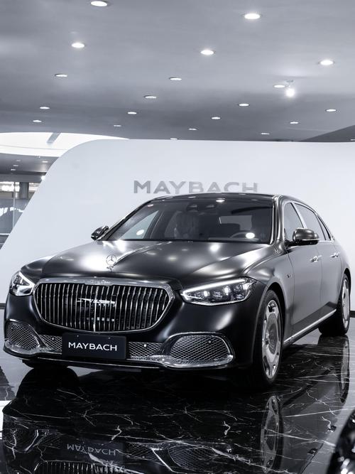 佛山135岚图汽车的售后服务让用户无忧出行，迈巴赫未来的豪华车趋势